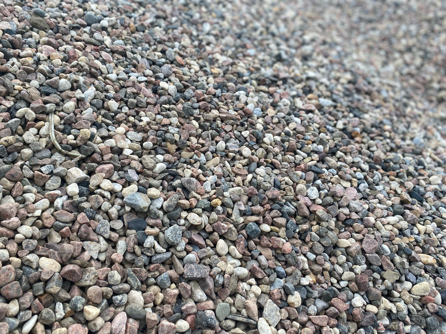 Washed Riverstone 3/8" - Full Cubic Yard